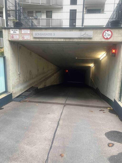 Moderne Wohnung In Der Toplage Inkl. Garage Wien Ngoại thất bức ảnh